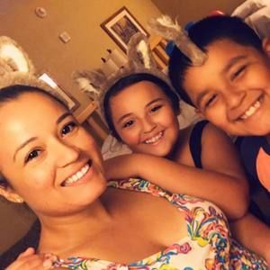 Meet your Posher, Angie